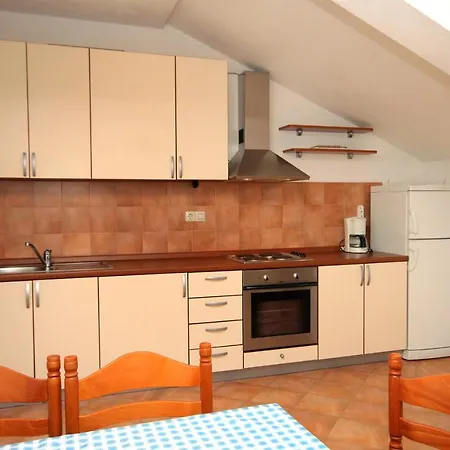 With A Parking Space Jelsa, Hvar - 8765 Apartment Jelsa (Hvar)