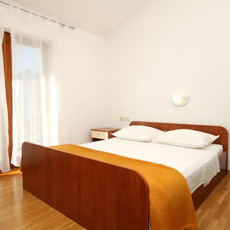 With A Parking Space Jelsa, Hvar - 8765 Apartment