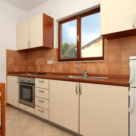 With A Parking Space Jelsa, Hvar - 8765 * Jelsa (Hvar)