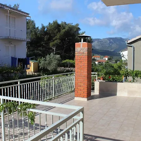 With A Parking Space Jelsa, Hvar - 8765 * Jelsa (Hvar)