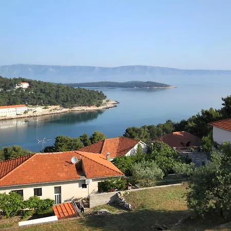 With A Parking Space Jelsa, Hvar - 8765 Apartmán Jelsa (Hvar)