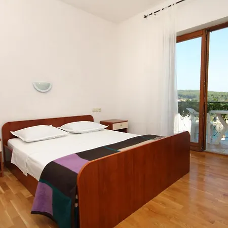 With A Parking Space Jelsa, Hvar - 8765 Apartment *