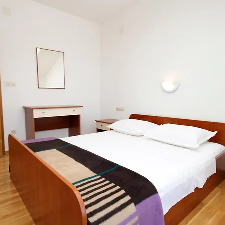 With A Parking Space Jelsa, Hvar - 8765