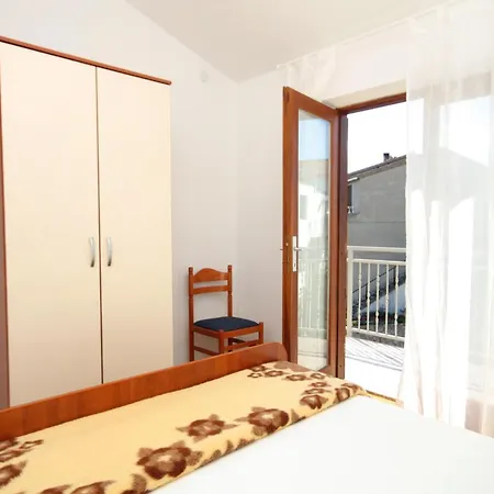 With A Parking Space Jelsa, Hvar - 8765 Apartment *